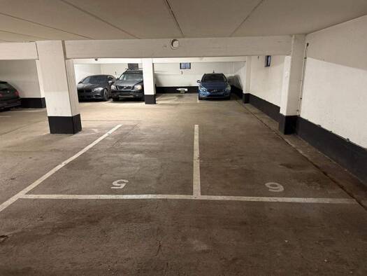 Tiefgaragenstellplatz zur Miete 129 € Lokstedt Hamburg 22529