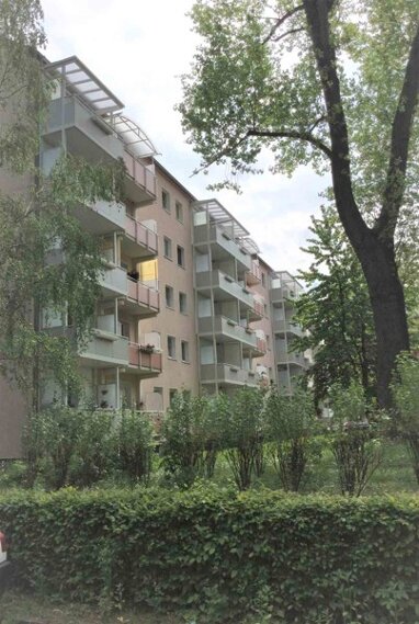 Wohnung zur Miete 423 € 2 Zimmer 50,6 m² 4. Geschoss frei ab 25.12.2024 Liliengasse 4 Seevorstadt-West (Am See) Dresden 01067