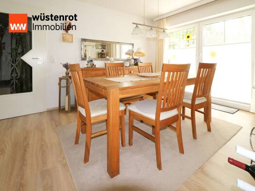 Doppelhaushälfte zum Kauf 445.000 € 10 Zimmer 230 m² 384 m² Grundstück Hof 95032