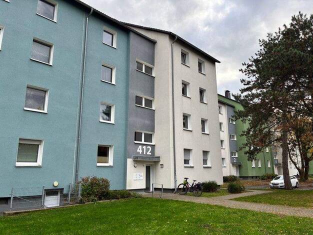 Wohnung zur Miete 580 € 3 Zimmer 65 m² 1. Geschoss frei ab 15.11.2025 Friedrich-Hölscher-Str. 412 Scharnhorst Dortmund 44328