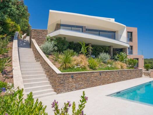 Einfamilienhaus zum Kauf 6.100.000 € 7 Zimmer 350 m² 2.050 m² Grundstück Centre ville Saint-Raphaël 83530
