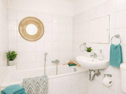 Wohnung zur Miete 392 € 3 Zimmer 61,3 m² 4. Geschoss Margaretenstraße 24 Mühlhausen 99974