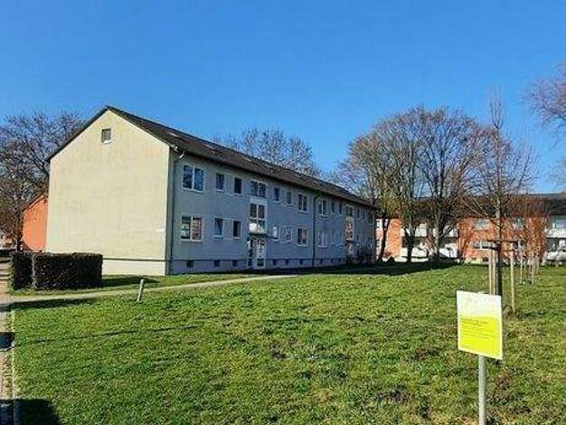 Wohnung zur Miete 450 € 3,5 Zimmer 59,9 m² 1. Geschoss frei ab 01.05.2026 Alfredstraße 5 Bismarck Gelsenkirchen 45889