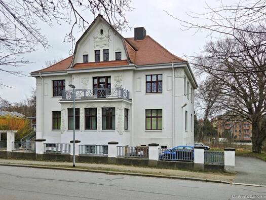 Villa zum Kauf 370.000 € 10 Zimmer 507 m² 3.888 m² Grundstück Löbau Löbau 02708