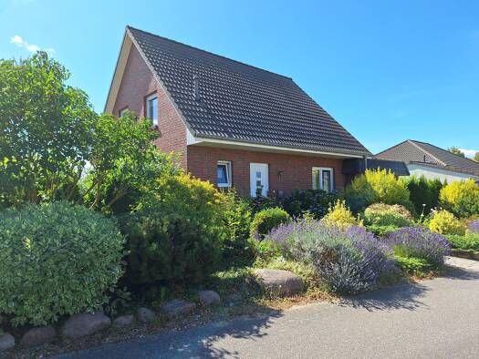 Einfamilienhaus zum Kauf 445.000 € 4 Zimmer 105,6 m² 741 m² Grundstück Lubmin 17509