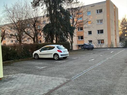 Wohnung zur Miete 915 € 2 Zimmer 64 m² Geschoss 1/3 frei ab 01.03.2026 Sieglitzhof Erlangen 91054