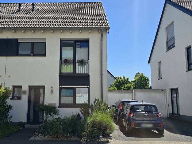 Doppelhaushälfte zum Kauf 719.999 € 5 Zimmer 146,9 m² 316 m² Grundstück frei ab 01.02.2026 Duisburg 47249