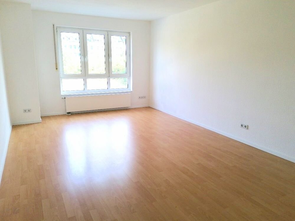 Wohnung zur Miete 415 € 3 Zimmer 70 m²<br/>Wohnfläche 1.<br/>Geschoss ab sofort<br/>Verfügbarkeit Zentrum 011 Chemnitz 09111