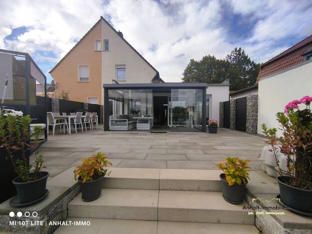 Doppelhaushälfte zum Kauf 285.000 € 6 Zimmer 130,9 m² 227 m² Grundstück frei ab sofort August-Bebel-Straße (Zschern.) 23 A Zscherndorf Sandersdorf-Brehna 06792