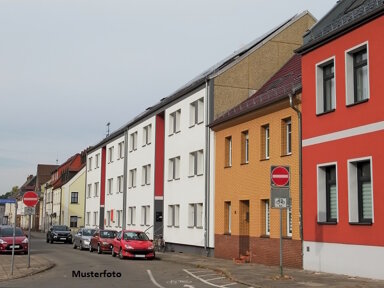 Reihenmittelhaus zum Kauf 78.000 € 5 Zimmer 135 m² 411 m² Grundstück Karow Karow 39307