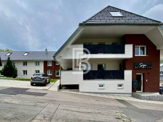 Mehrfamilienhaus zum Kauf 1.800.000 € 16 Zimmer 568,4 m² 1.878 m² Grundstück Hofsgrund Oberried 79254