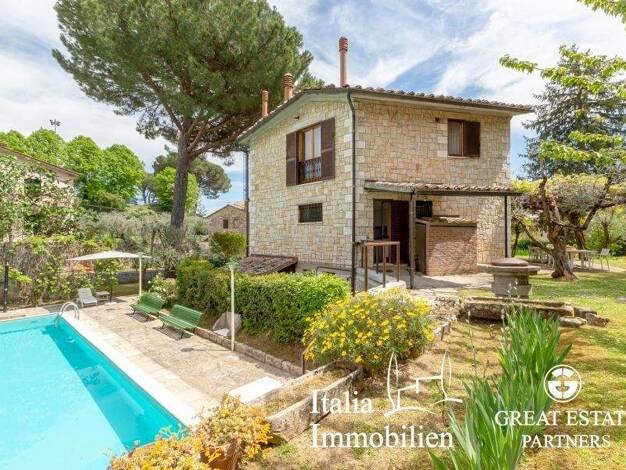 Villa zum Kauf 1.800.000 € 14 Zimmer 295 m² 3.000 m² Grundstück Cetona 53040