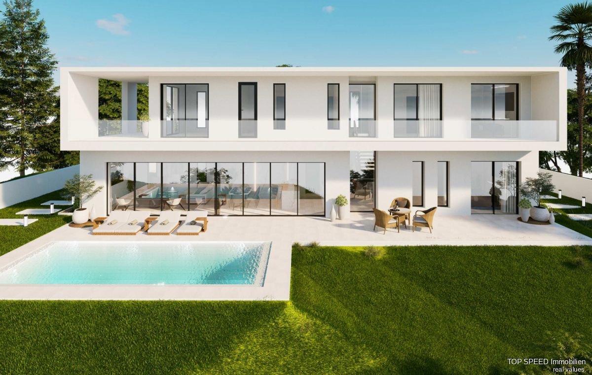 Villa zum Kauf 1.295.000 € 5 Zimmer 251 m²<br/>Wohnfläche Marbella East 29600