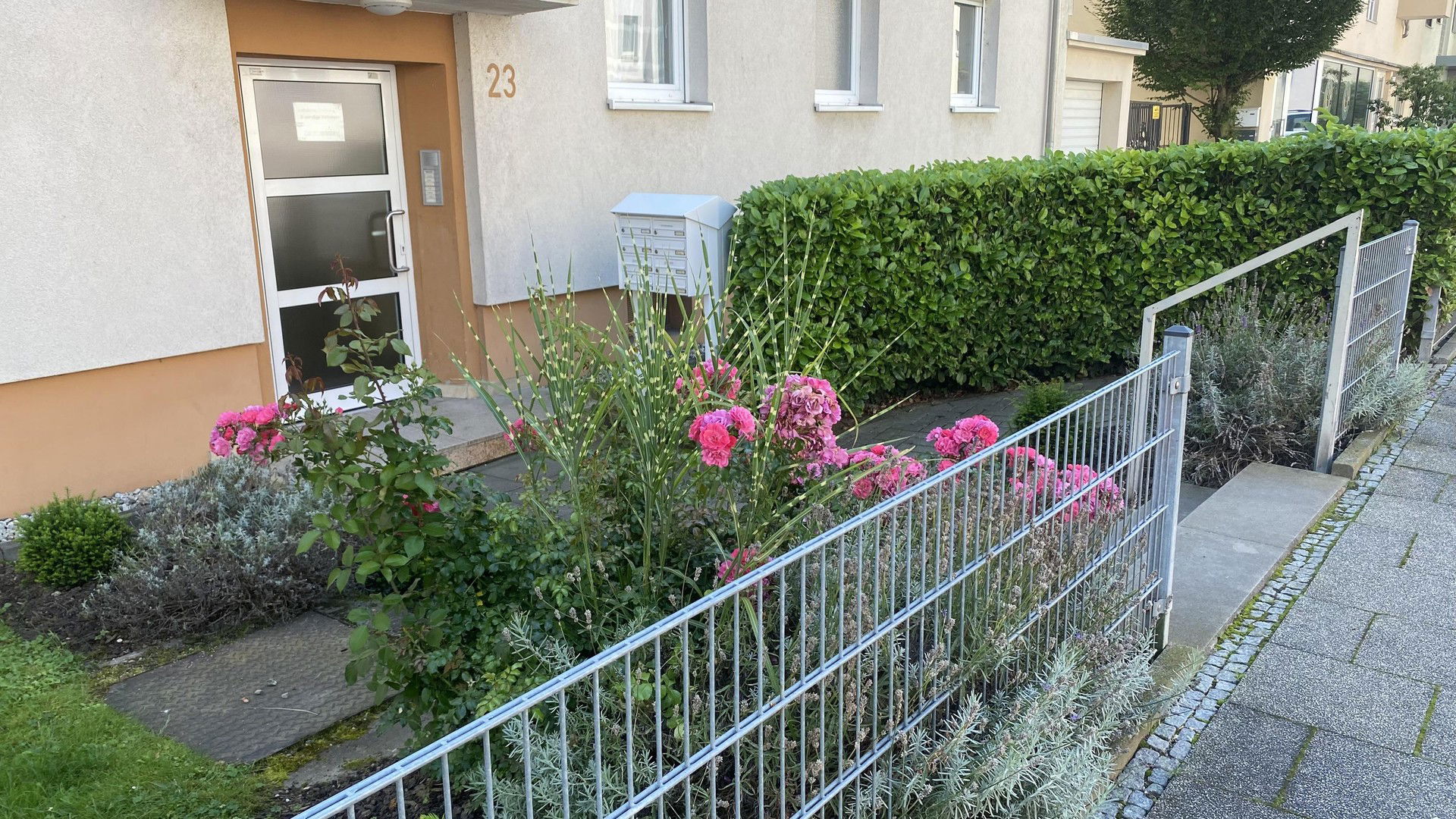 Wohnung zum Kauf provisionsfrei 329.000 € 3 Zimmer 75 m²<br/>Wohnfläche 1.<br/>Geschoss Biebrich - Mitte Wiesbaden 65203