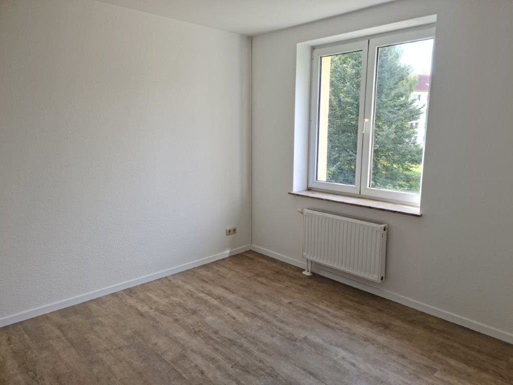 Wohnung zur Miete 499 € 4 Zimmer 83,2 m²<br/>Wohnfläche 1.<br/>Geschoss Clausstraße 90 Lutherviertel 221 Chemnitz 09126