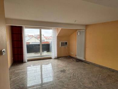 Wohnung zur Miete 900 € 3 Zimmer 98,2 m² Dachgeschoss, 3. Geschoss frei ab sofort Graben 18 Altstadt Kassel 34117