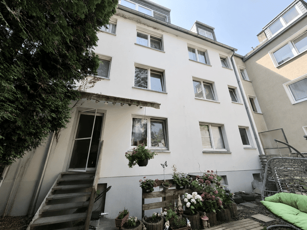 Mehrfamilienhaus zum Kauf als Kapitalanlage geeignet 579.000 € 14 Zimmer 347 m² 193 m² Grundstück Altendorf Essen 45143