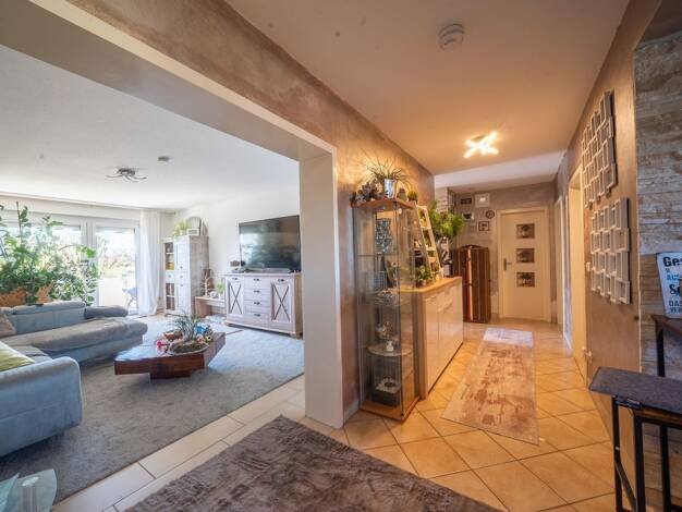 Wohnung zum Kauf 345.000 € 5 Zimmer 111 m² 1. Geschoss Sinsheim 74889