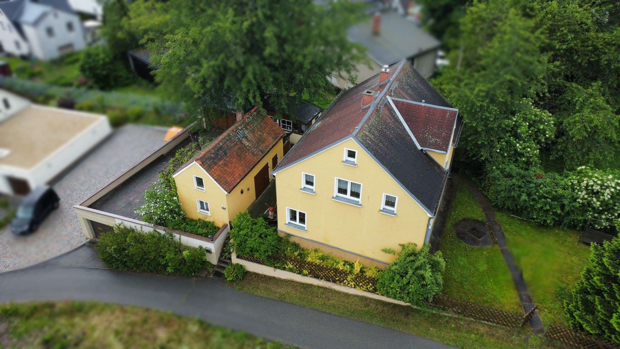 Einfamilienhaus zum Kauf 269.000 € 7 Zimmer 118 m²<br/>Wohnfläche 2.394 m²<br/>Grundstück Lichtentanne Lichtentanne 08115