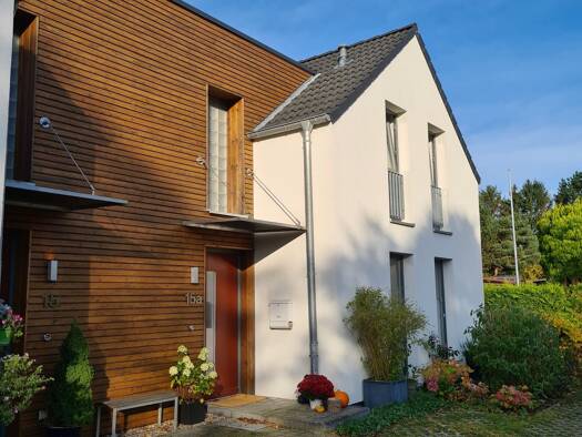 Doppelhaushälfte zur Miete 1.850 € 4 Zimmer 118 m² frei ab 01.12.2026 Rahlstedt Wandsbek 22147