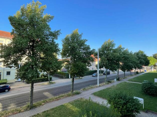 Wohnung zur Miete 274 € 2 Zimmer 49,8 m² 1. Geschoss Berliner Str. 86 Innenstadt Gera 07545