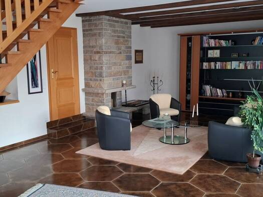 Einfamilienhaus zum Kauf 449.000 € 7 Zimmer 263 m² 4.069 m² Grundstück Rothenburg Rothenburg ob der Tauber 91541