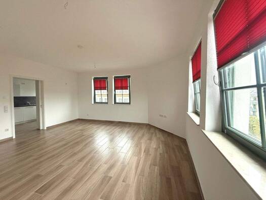 Wohnung zur Miete 680 € 3 Zimmer 85 m² frei ab sofort Kaßberg Kaßberg 09112