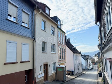 Mehrfamilienhaus zum Kauf 450.000 € 9 Zimmer 191,9 m² 163 m² Grundstück Siegen Siegen 57072