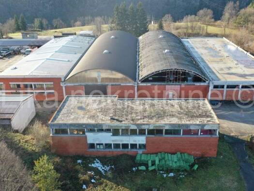 Halle/Industriefläche zum Kauf 245.000 € Slunj
