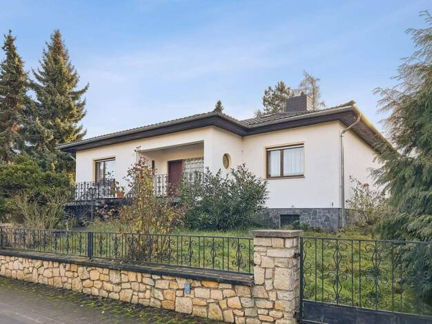 Bungalow zum Kauf 247.920 € 6 Zimmer 120 m² 906 m² Grundstück Bad Lauchstädt 06246