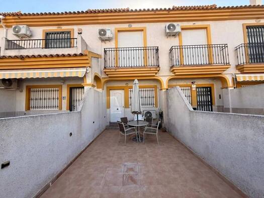 Chalet zum Kauf 138.000 € 2 Zimmer 82 m² Calle Antonio Soriano Bri, 31 Daya Nueva 03159