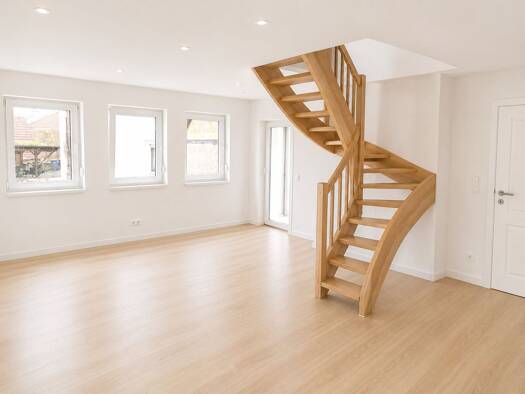 Wohnung zur Miete 845 € 2,5 Zimmer 65 m² Geschoss 1/3 frei ab 01.08.2026 Estenfeld 97230