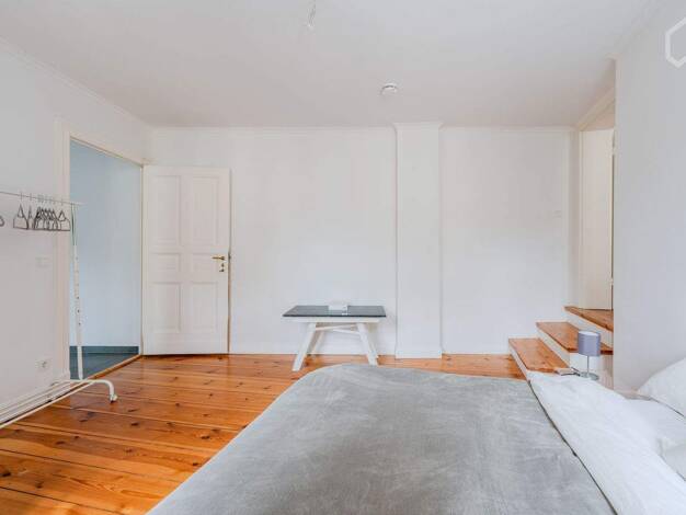 Wohnung zur Miete Wohnen auf Zeit 3.499 € 3 Zimmer 120 m² frei ab sofort Kreuzberg Berlin 10967