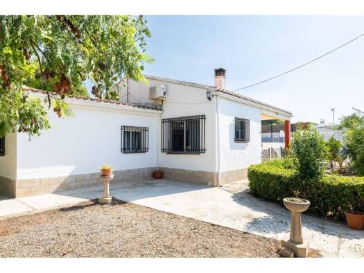 Villa zur Miete 1.800 € 5 Zimmer 1.200 m² >Plaça Poligono N-62.R > Bétera 46117