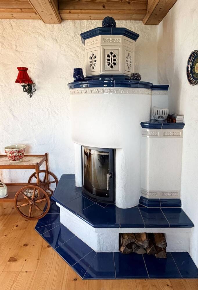 Immobilie in Starnberg - Großzügiges Landhaus im idyllischen 5-Seen-Land - Wohnen mit Weitblick und Natur pur - Bild 2