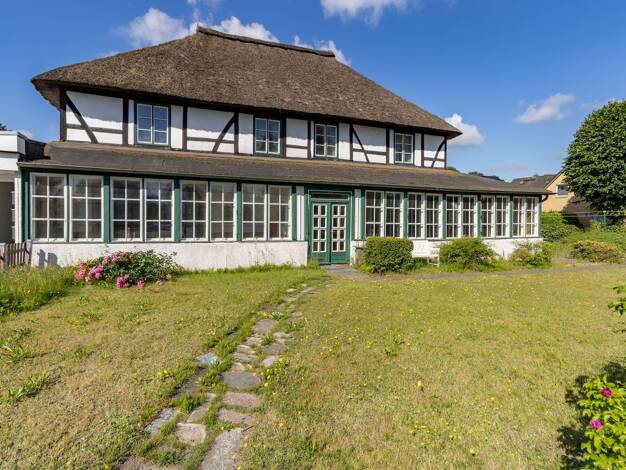 Einfamilienhaus zum Kauf 585.000 € 8 Zimmer 267 m² 760 m² Grundstück St. Gertrud St. Gertrud 23568