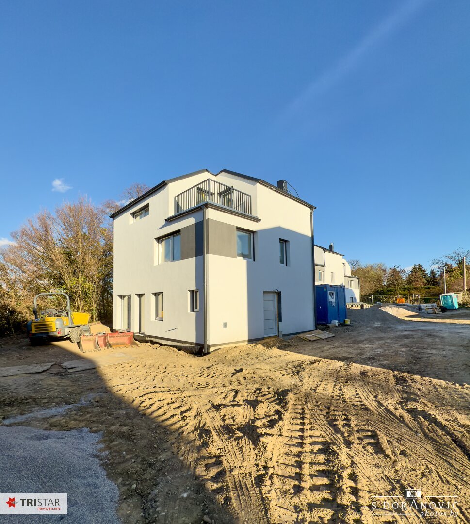 Reihenmittelhaus zum Kauf 519.000 € 4 Zimmer 112 m²<br/>Wohnfläche ab sofort<br/>Verfügbarkeit Fischamend 2401