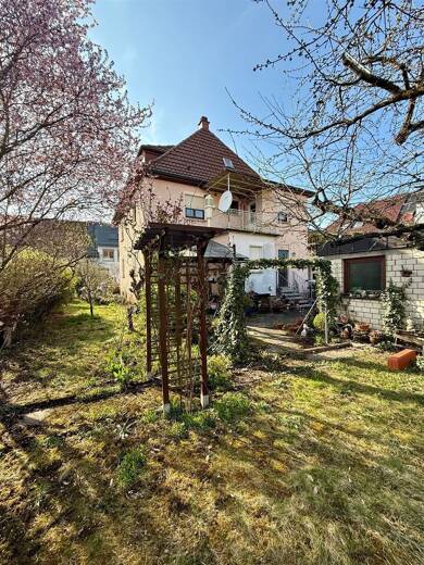 Einfamilienhaus zum Kauf 439.000 € 11 Zimmer 210 m² 416 m² Grundstück frei ab sofort Lauffen am Neckar 74348