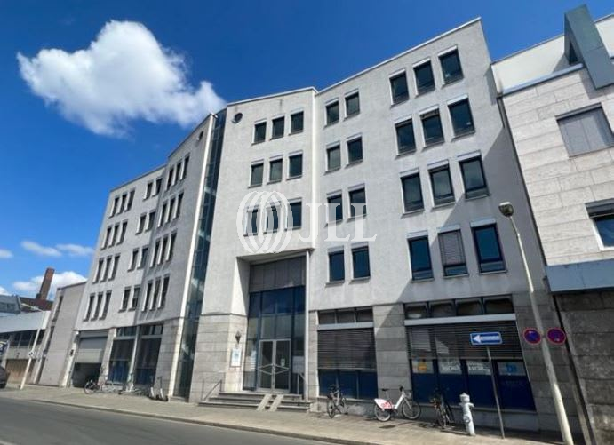 Bürofläche zur Miete 9,50 € 430 m²<br/>Bürofläche ab 215 m²<br/>Teilbarkeit Gostenhof Nürnberg 90443