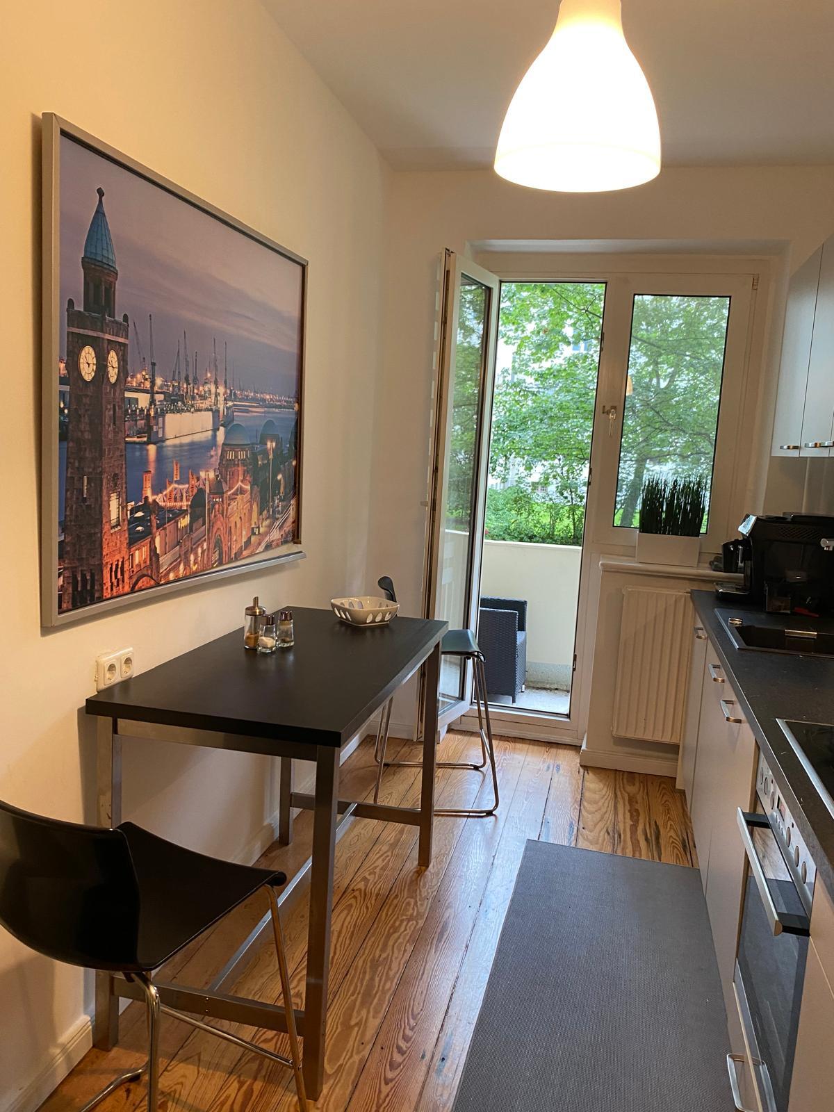 Wohnung zur Miete Wohnen auf Zeit 1.500 € 2,5 Zimmer 67 m²<br/>Wohnfläche 01.09.2025<br/>Verfügbarkeit Semperstraße xx Winterhude Hamburg 22303