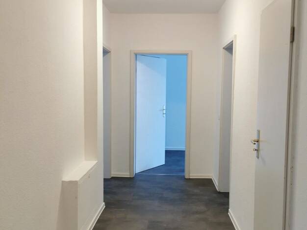 Wohnung zur Miete 590 € 3 Zimmer 92,4 m² 2. Geschoss Debschwitz Gera 07548