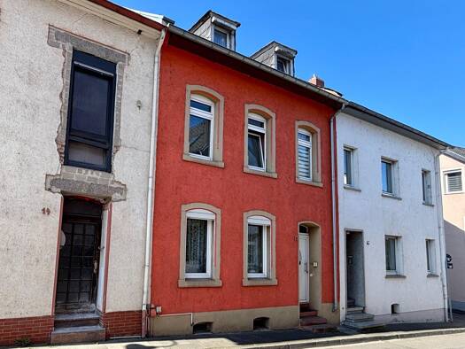 Reihenmittelhaus zum Kauf 150.000 € 4 Zimmer 96 m² 113 m² Grundstück Wittlich 54516
