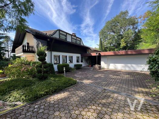 Haus zum Kauf 1.100.000 € 700 m² 3.129 m² Grundstück Bübingen Halberg 66129