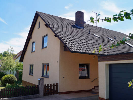 Mehrfamilienhaus zum Kauf 659.000 € 8 Zimmer 254 m² 813 m² Grundstück Roßtal Roßtal 90574