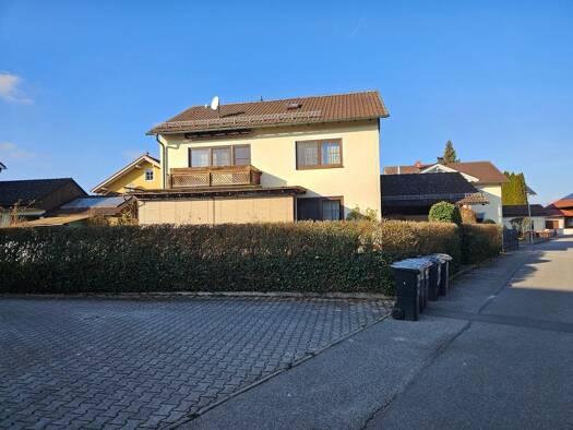 Haus zum Kauf 299.000 € 6 Zimmer 158 m² 644 m² Grundstück frei ab sofort Niederalteich 94557