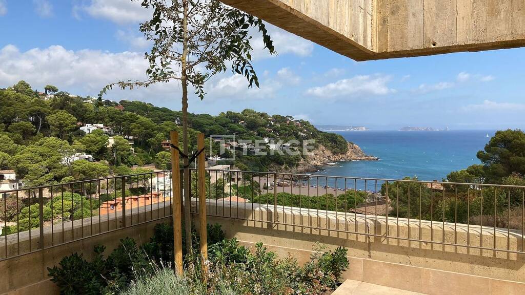 Studio zum Kauf 762.000 € 5 Zimmer 143 m² EG Girona 17255