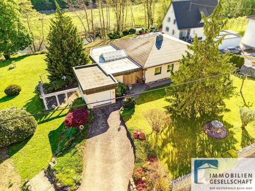 Bungalow zum Kauf 398.000 € 6 Zimmer 148 m² 3.268 m² Grundstück Roth 57539