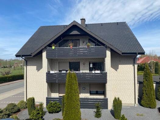 Wohnung zur Miete 1.245 € 4,5 Zimmer 133 m² Geschoss 2/3 frei ab 01.11.2026 Westerenger Enger 32130