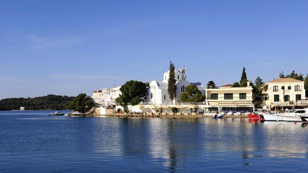 Land-/Forstwirtschaft zum Kauf 158.000 € 13.658 m² Grundstück Peloponnes