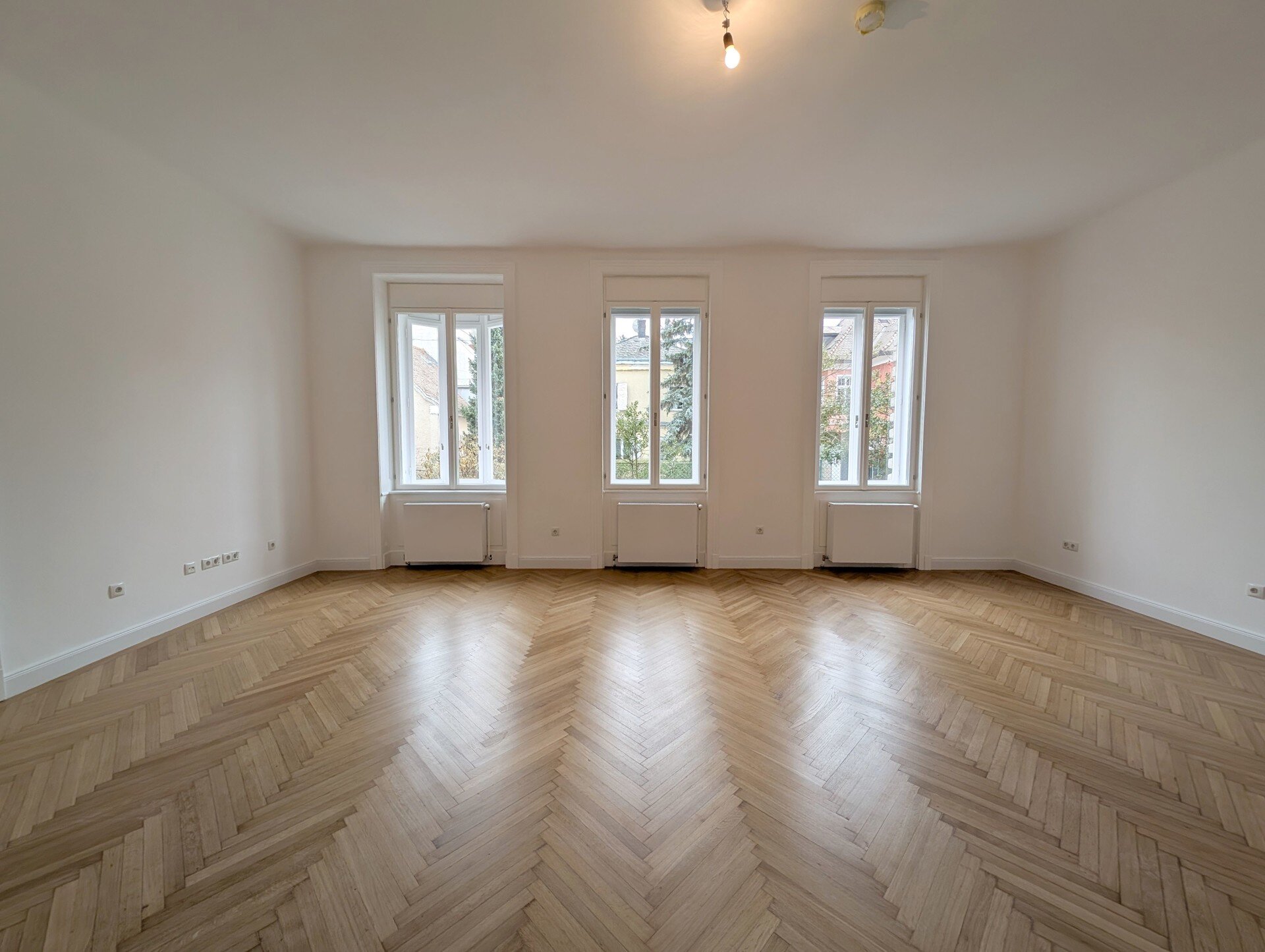 Wohnung zur Miete 2.827 € 5 Zimmer 194,8 m²<br/>Wohnfläche EG<br/>Geschoss Wien 1180